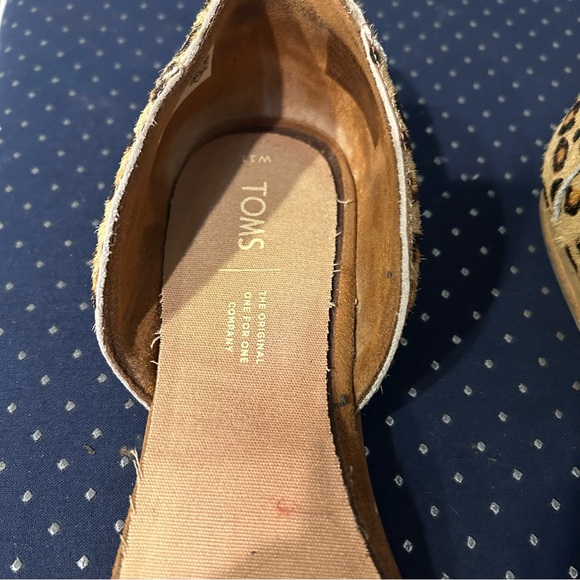 Tom’s Mixes Material Cutout Flats Suede Leopard Print Neutral Tan Size 11 - Picture 3 of 4